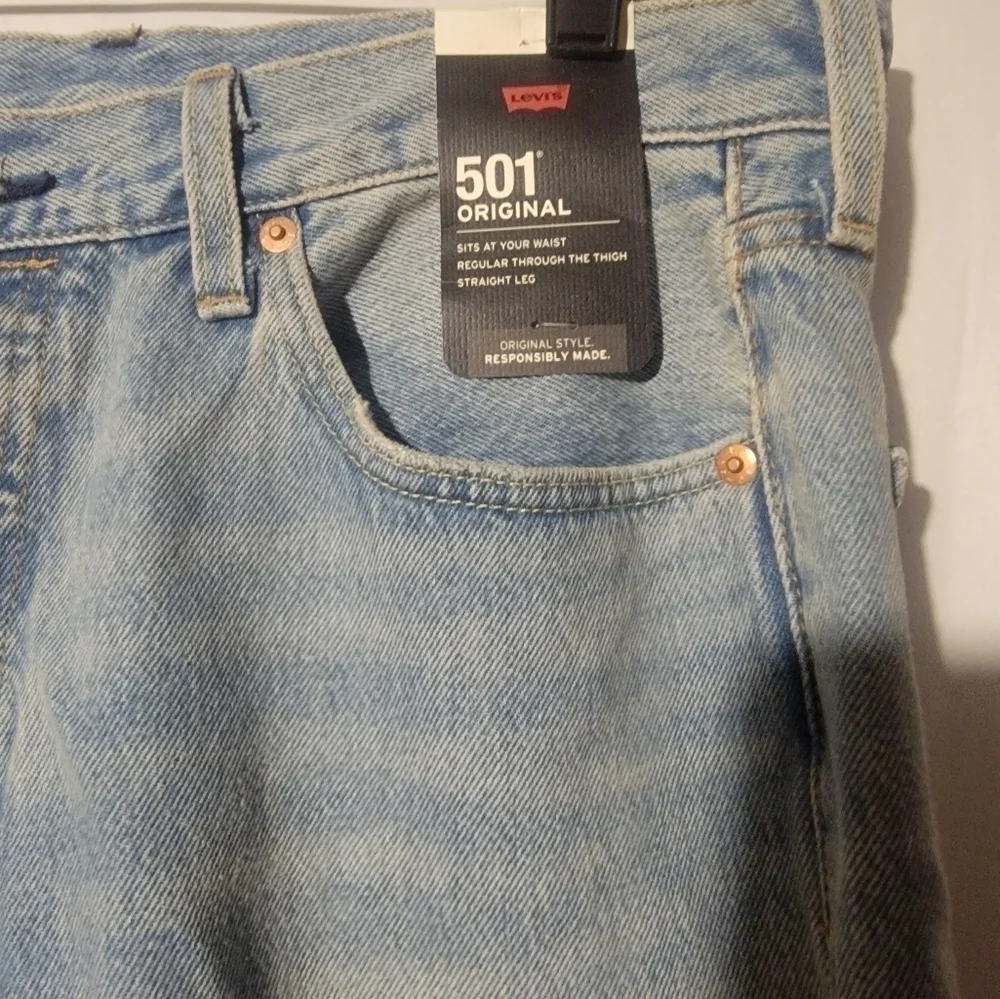 Levi's Premium 501 Jeans Men’s 34x30 Hippie Love Peace Groovy Flowers - Picture 7 of 9